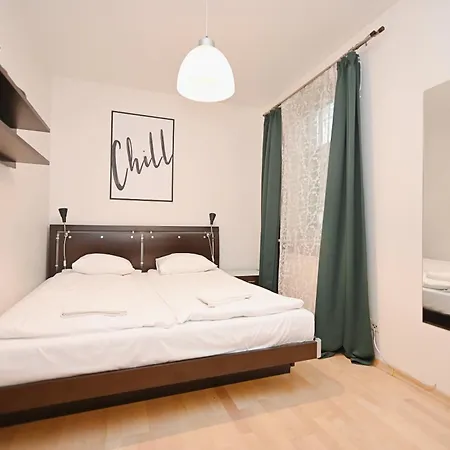 Apartman Victus Functional With Parking And Balcony By Renters